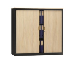 Armario persiana baixo portas correr