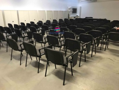 Cadeira formação com palmatória revestida tecido 566