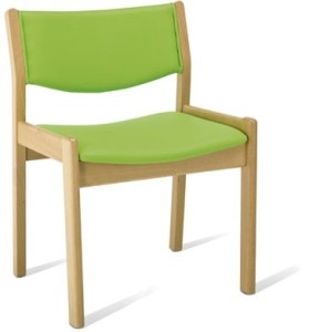 Mobiliário Geriatria Cadeira com assento e encosto estofados cadeira com desenho ergonómico.